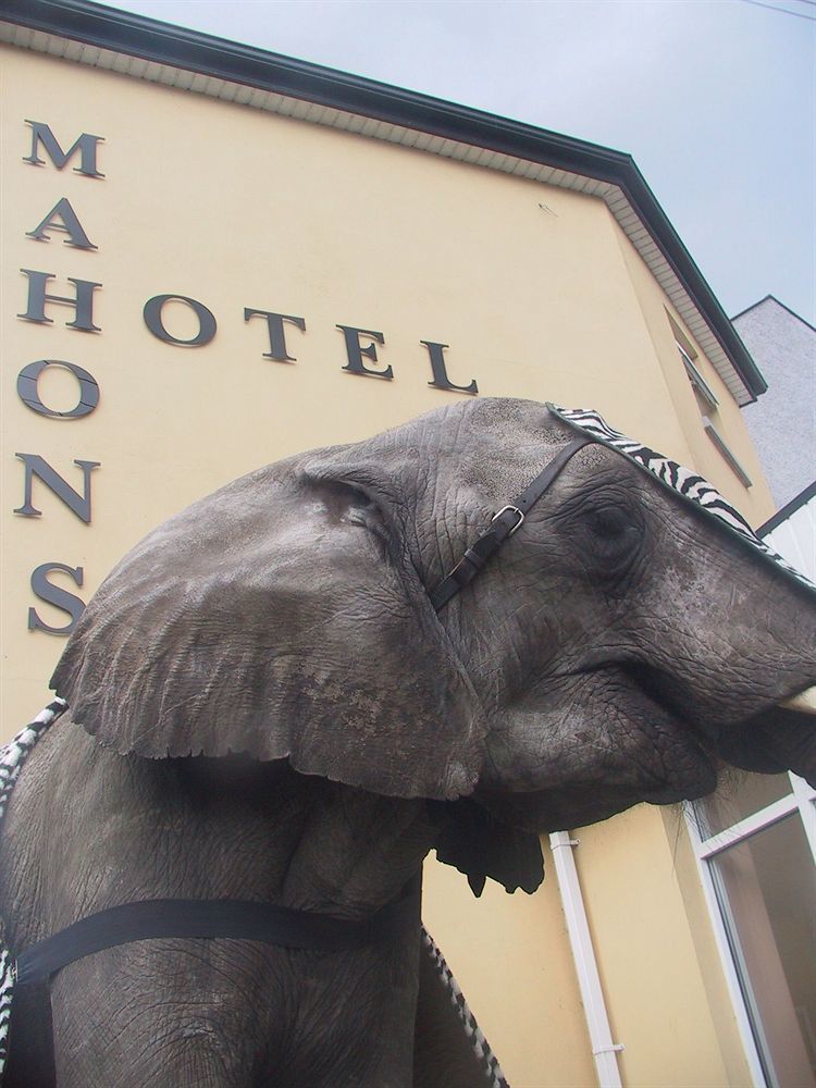 Mahon'S Hotel Irvinestown Exteriér fotografie